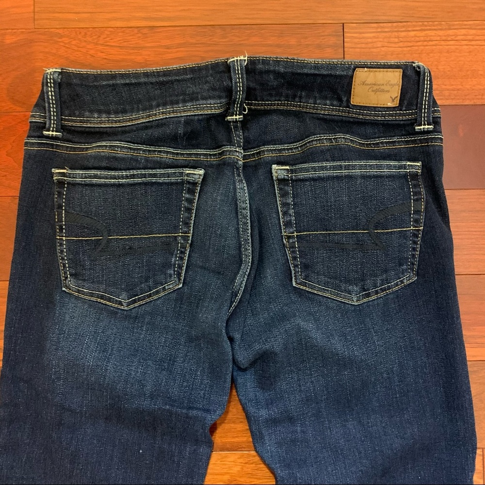 American Eagle Slim Boot Cut Jeans, dark wash, size 6, excellent condition!